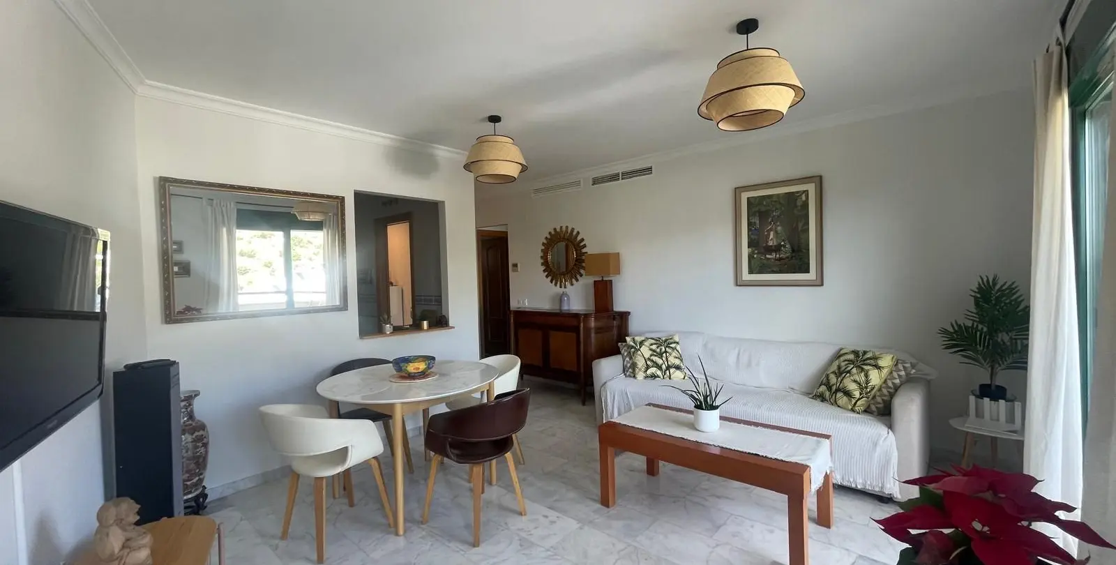 Продажа апартаментов на среднем этаже в Fuengirola 1