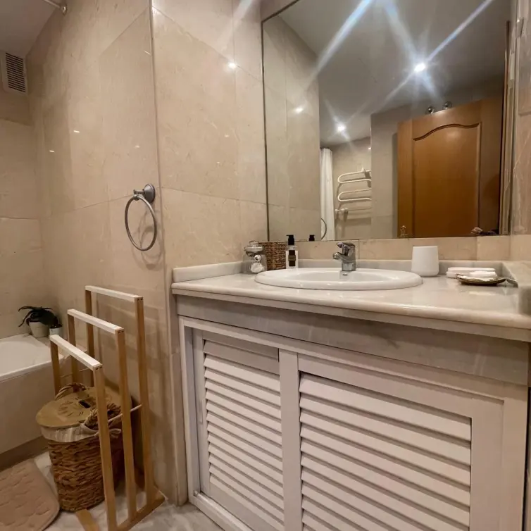Venta de apartamento en planta media en Fuengirola