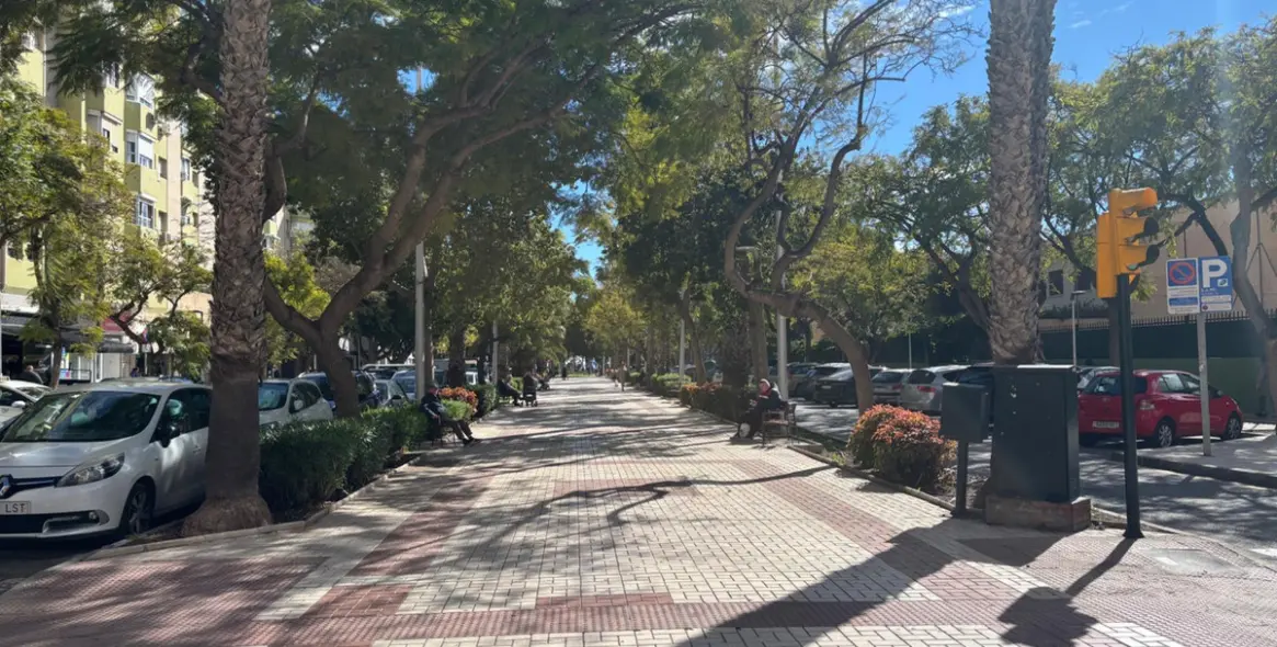 Sale of middle floor apartment in Málaga 1