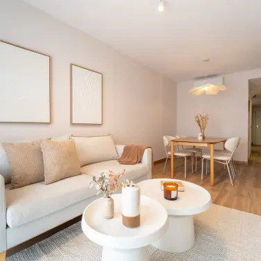 Sale of middle floor apartment in Fuengirola