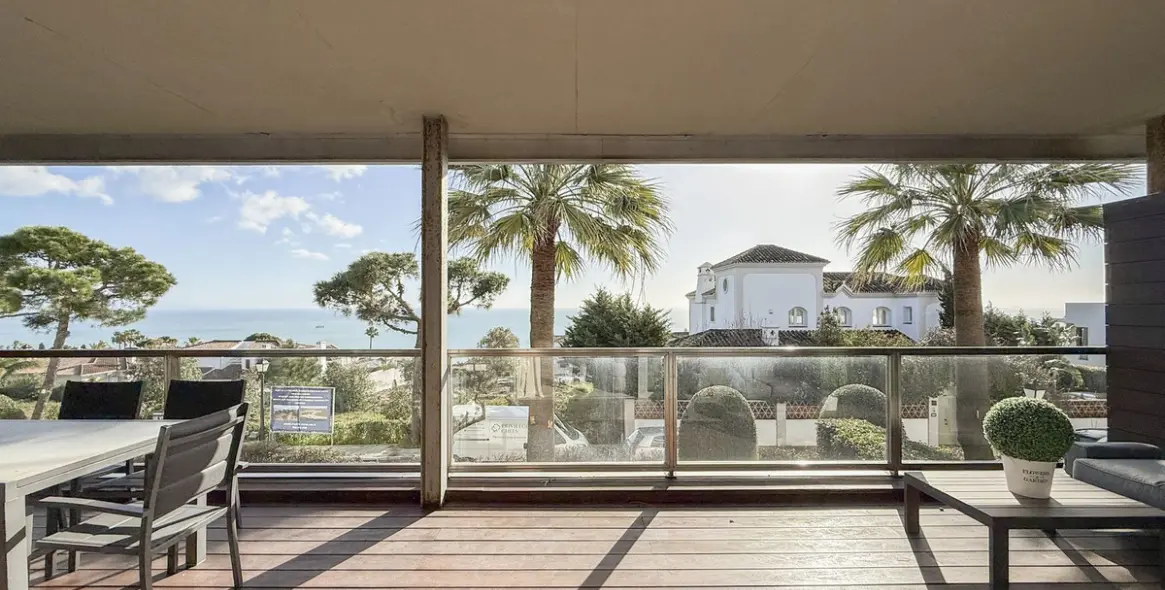 Продажа апартаментов на среднем этаже в Manilva 4