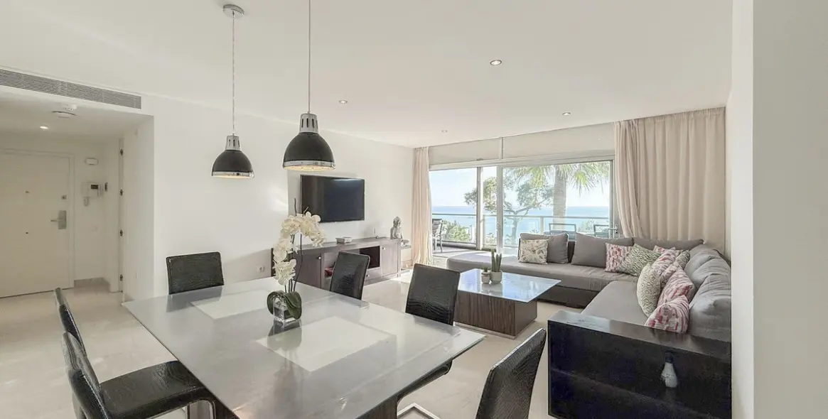 Продажа апартаментов на среднем этаже в Manilva 12