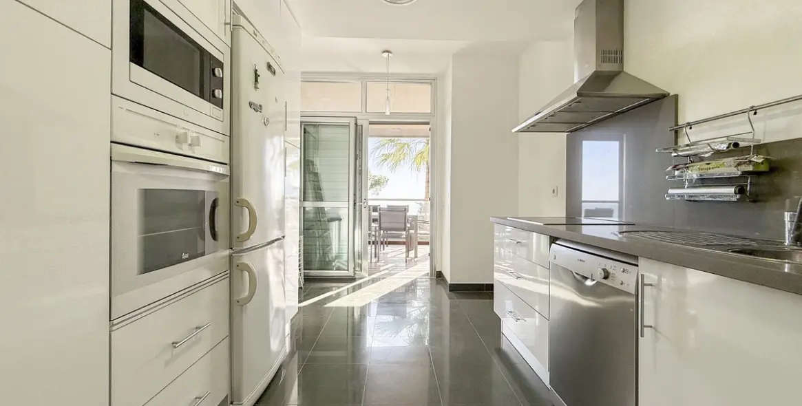 Продажа апартаментов на среднем этаже в Manilva 17