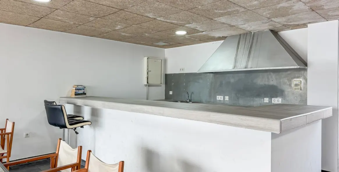 Sale of middle floor apartment in Manilva 60