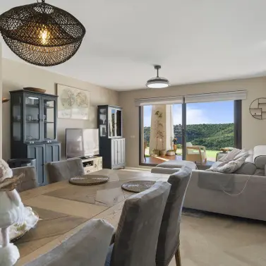 Sale of ground floor apartment in Casares