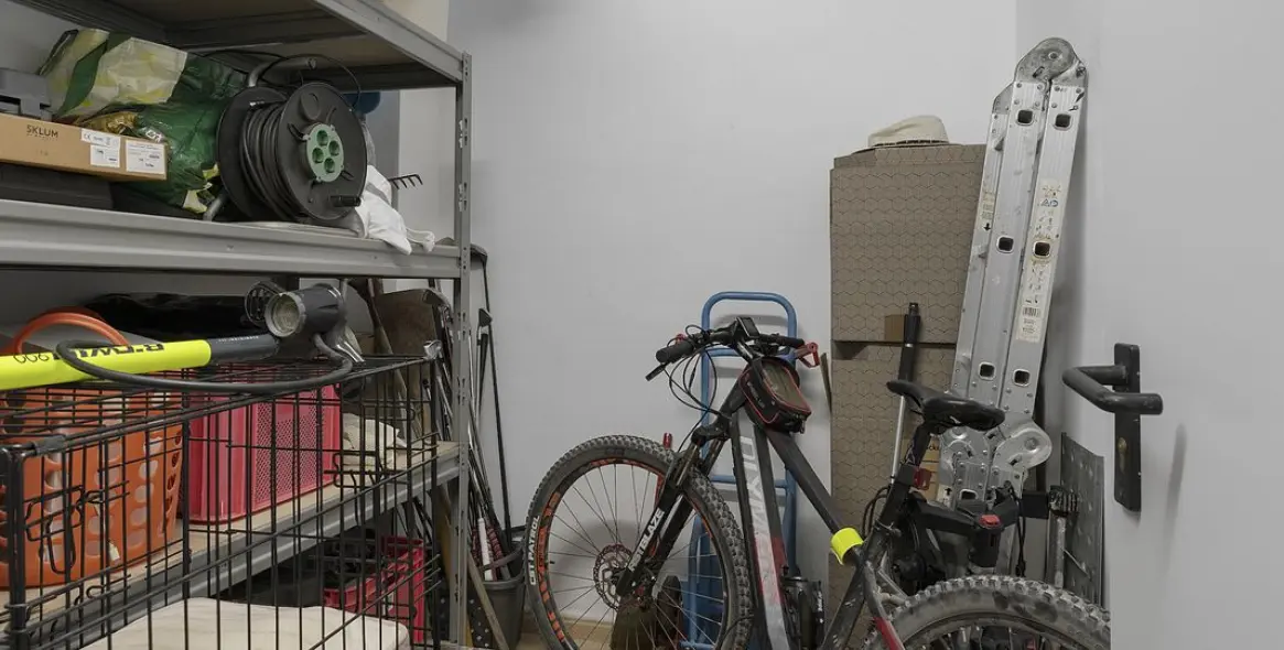 Sale of ground floor apartment in Casares 30