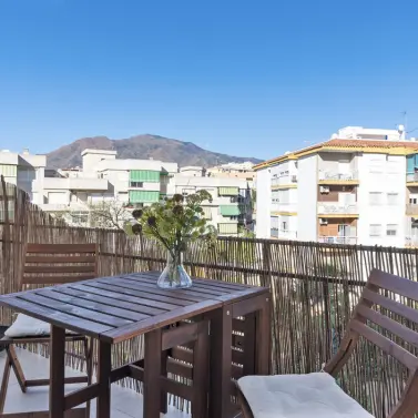 Продажа апартаментов на среднем этаже в Estepona