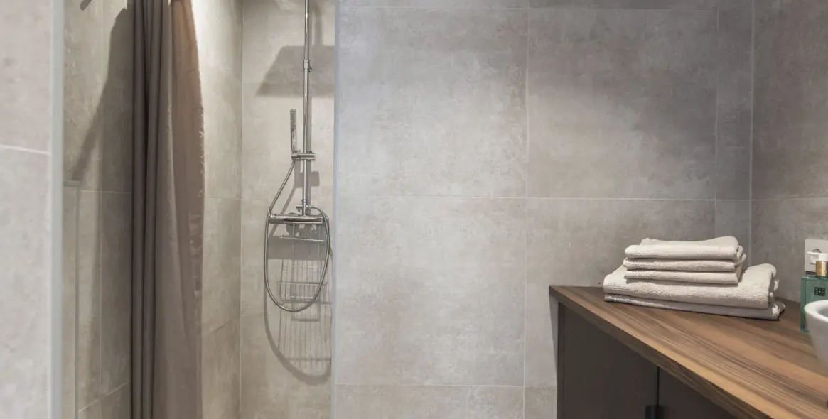 Продажа апартаментов на среднем этаже в Estepona 19