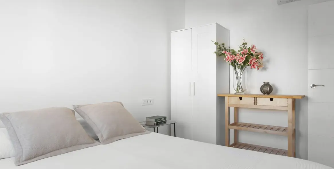 Продажа апартаментов на среднем этаже в Estepona 21