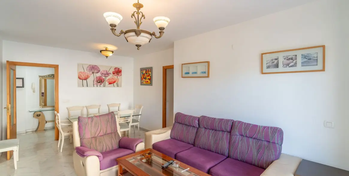 Sale of middle floor apartment in Estepona 21