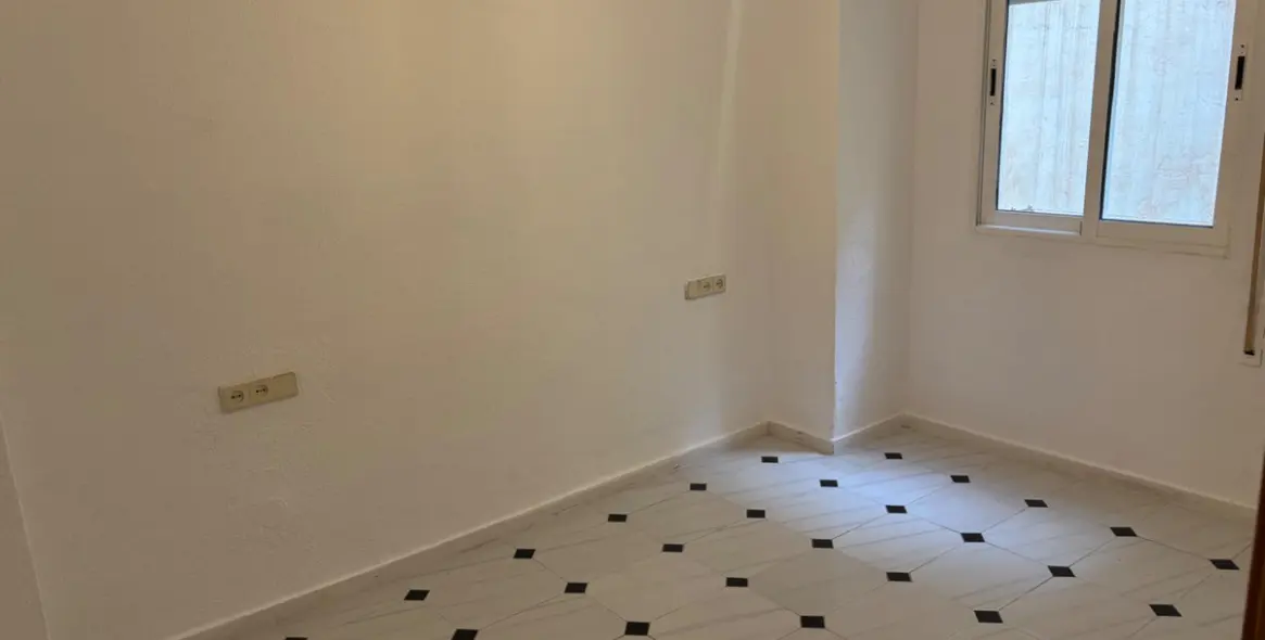 Продажа двухуровневых апартаментов в El Palo 8