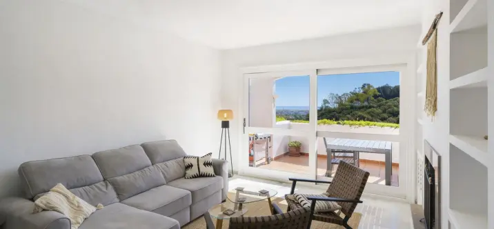 Продажа апартаментов на первом этаже в Los Arqueros 2