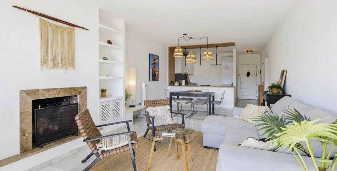 Продажа апартаментов на первом этаже в Los Arqueros 10