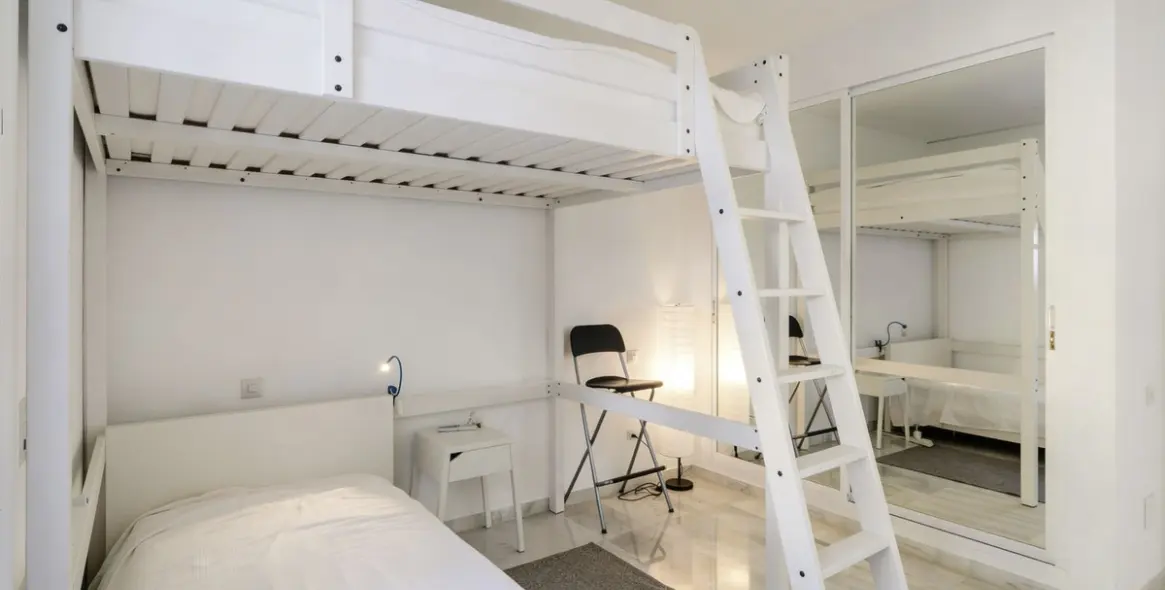 Продажа апартаментов на первом этаже в Los Arqueros 24