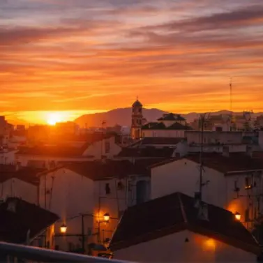 Продажа апартаментов на среднем этаже в Marbella