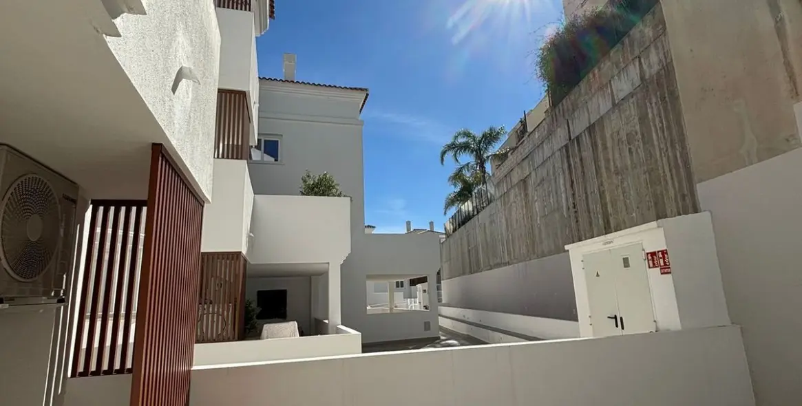 Sale of ground floor apartment in Torreblanca 8