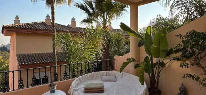 Продажа апартаментов на первом этаже в Nueva Andalucía 0