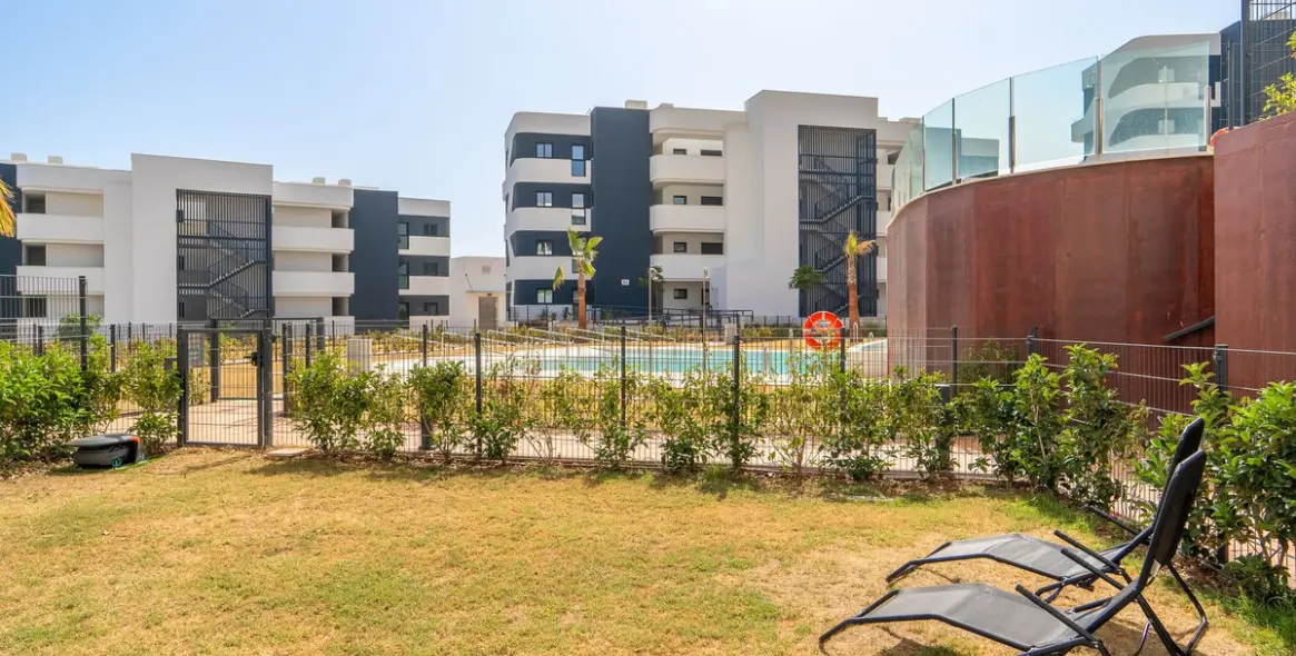 Продажа апартаментов на первом этаже в Fuengirola 35