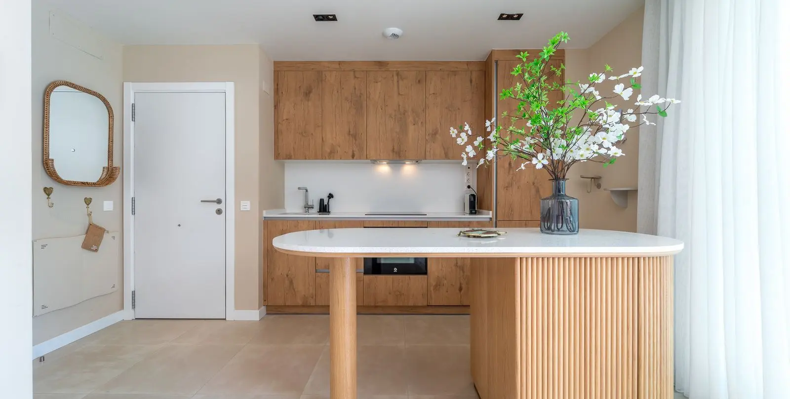 Venta de apartamento en planta baja en Higueron 11