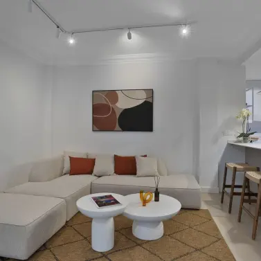 Venta de apartamento en planta media en El Paraiso