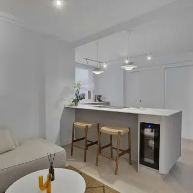 Venta de apartamento en planta media en El Paraiso