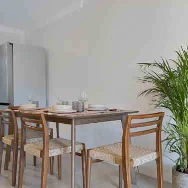 Venta de apartamento en planta media en El Paraiso