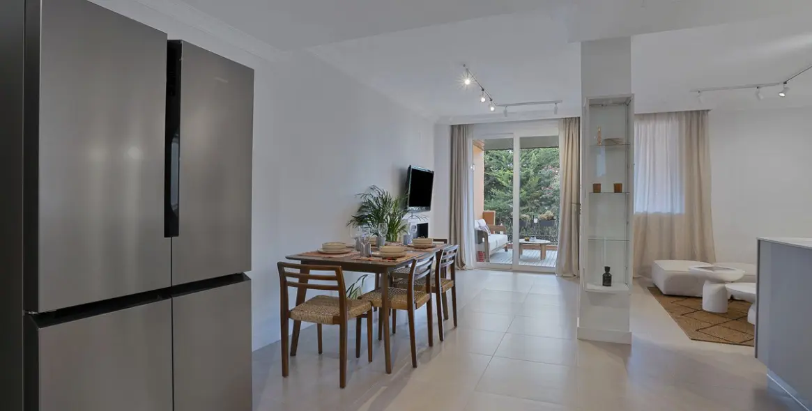 Продажа апартаментов на среднем этаже в El Paraiso 9