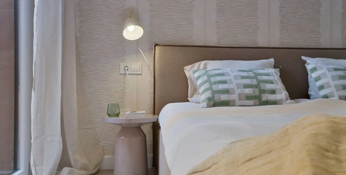 Sale of middle floor apartment in El Paraiso 21