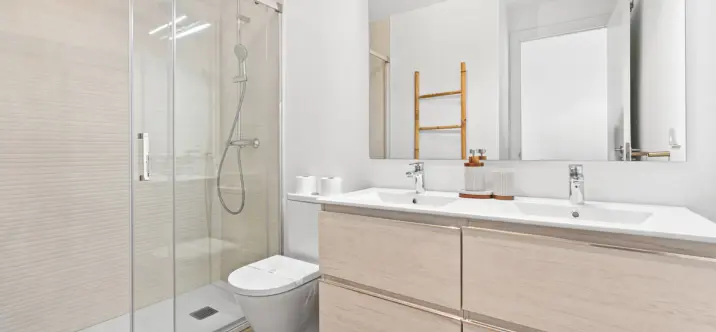 Продажа апартаментов на среднем этаже в Estepona 4