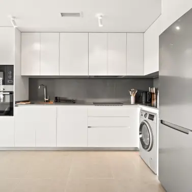 Продажа апартаментов на среднем этаже в Estepona