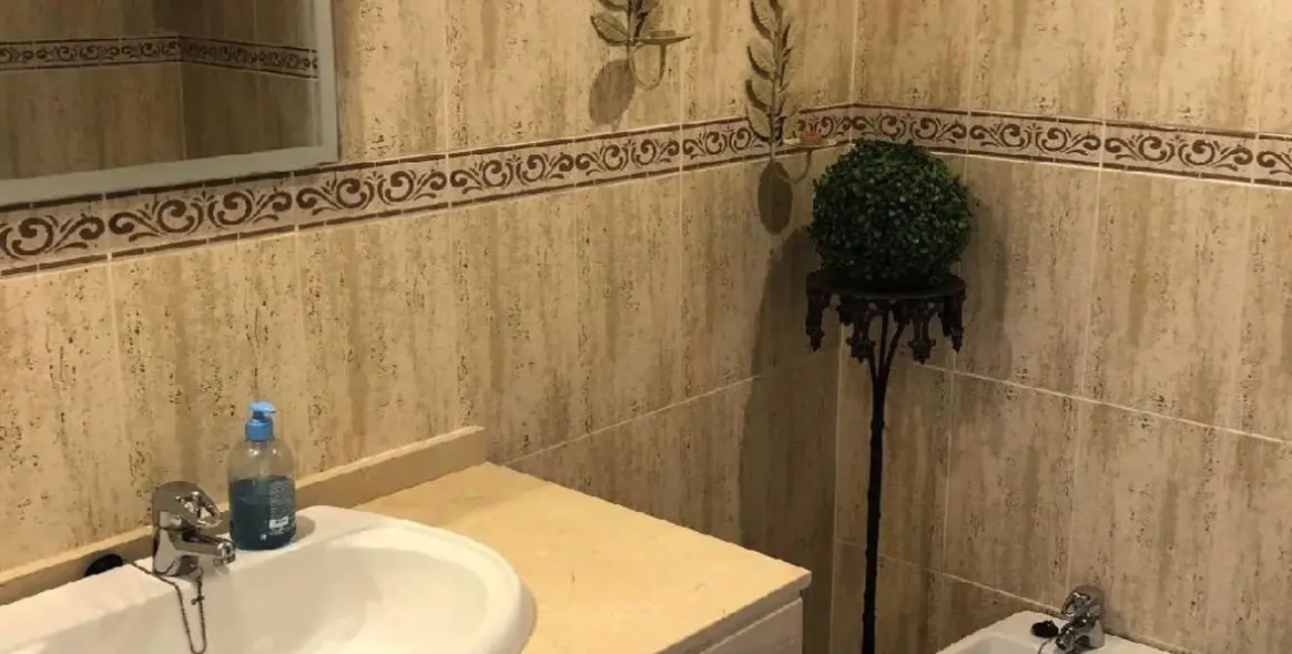 Продажа апартаментов на среднем этаже в La Duquesa 33