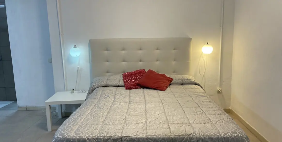 Продажа  отдельно стоящей виллы в Torrox Costa 27