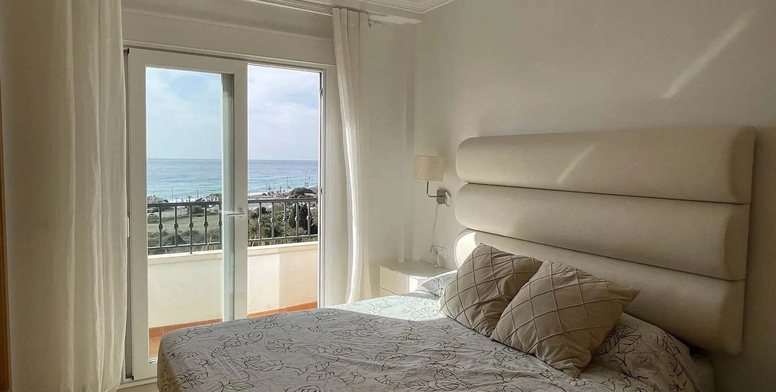 Venta de villa independiente en Torrox Costa 10