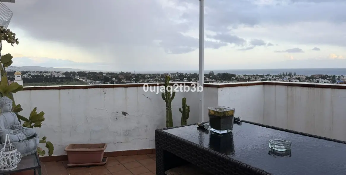 Sale of penthouse in San Pedro de Alcántara 9