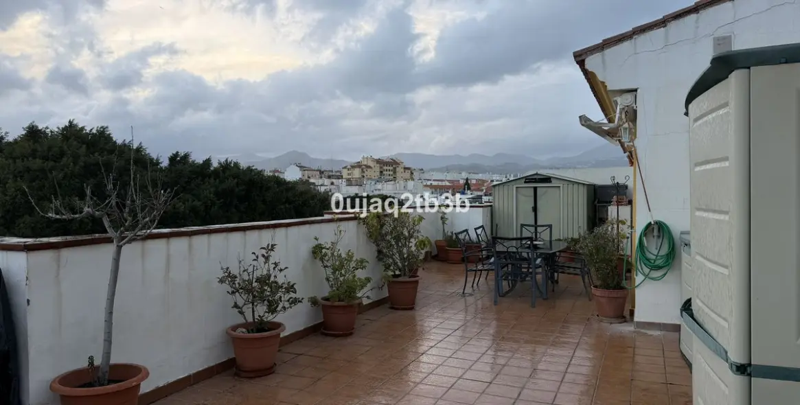 Sale of penthouse in San Pedro de Alcántara 11
