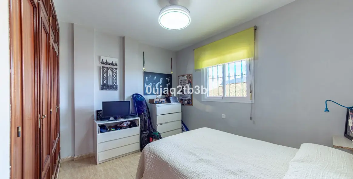 Sale of penthouse in San Pedro de Alcántara 29