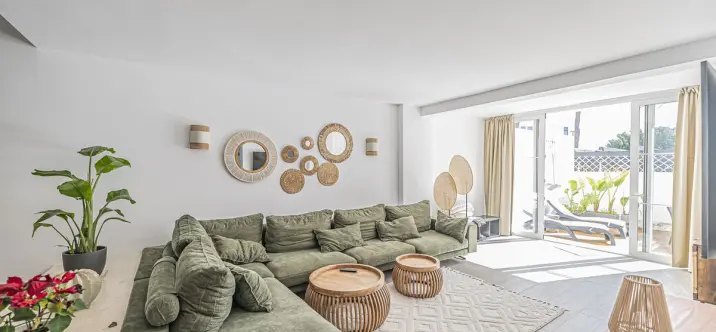 Продажа апартаментов на первом этаже в Elviria 1