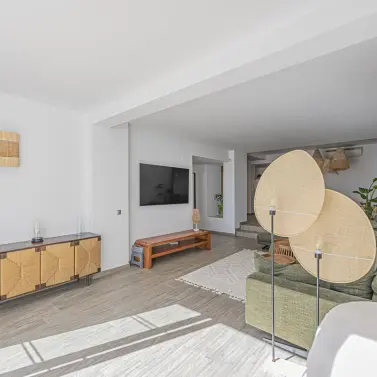 Продажа апартаментов на первом этаже в Elviria