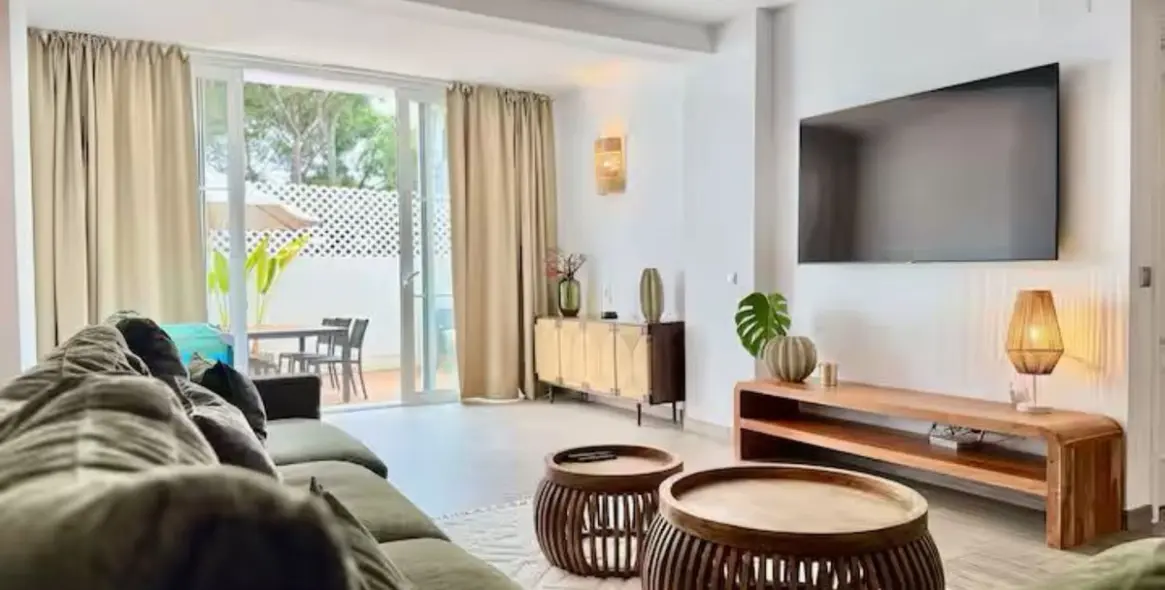 Продажа апартаментов на первом этаже в Elviria 30