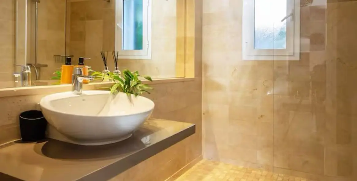 Продажа апартаментов на первом этаже в Elviria 32