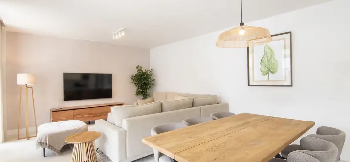 Продажа апартаментов на первом этаже в Higueron 0