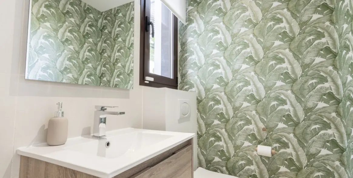 Продажа апартаментов на первом этаже в Higueron 14