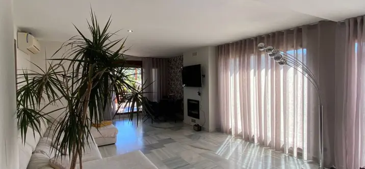 Venta de villa independiente en Benahavís 3