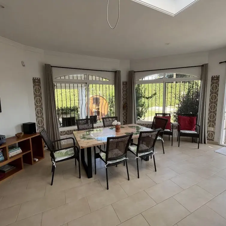 Sale of detached villa in El Chaparral