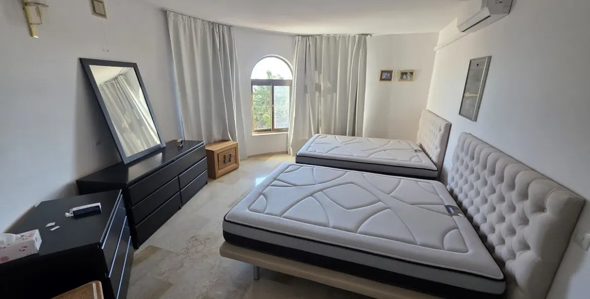 Sale of detached villa in Torrenueva 15