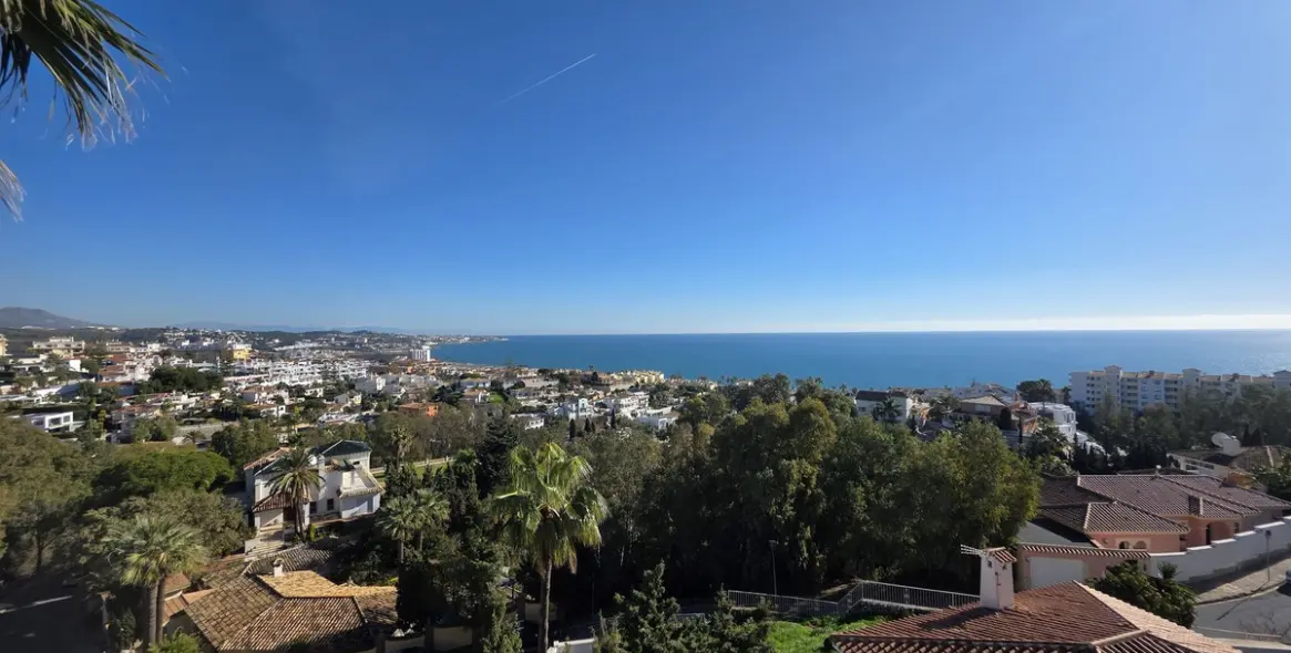 Sale of detached villa in Torrenueva 23