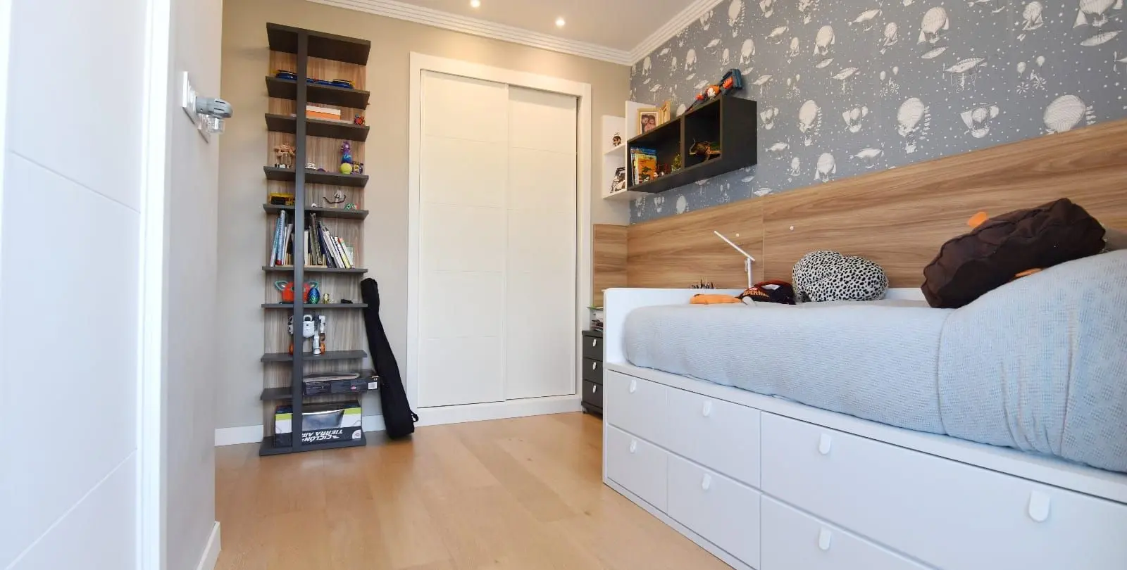 Sale of penthouse in Teatinos 20