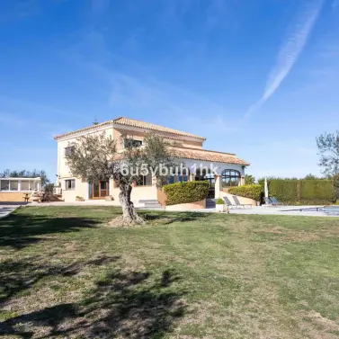 Venta de finca - cortijo en Alhaurin el Grande