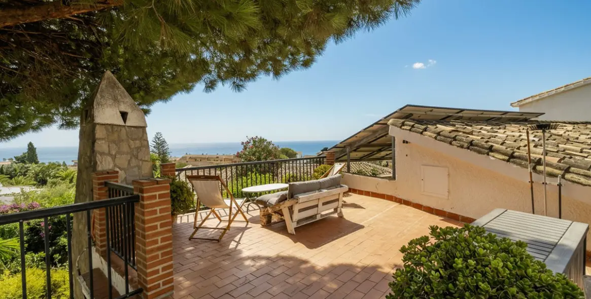 Продажа  отдельно стоящей виллы в Fuengirola 31