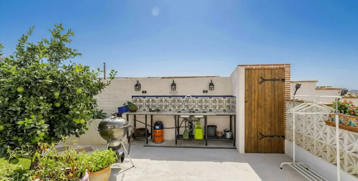 Продажа  отдельно стоящей виллы в Fuengirola 42